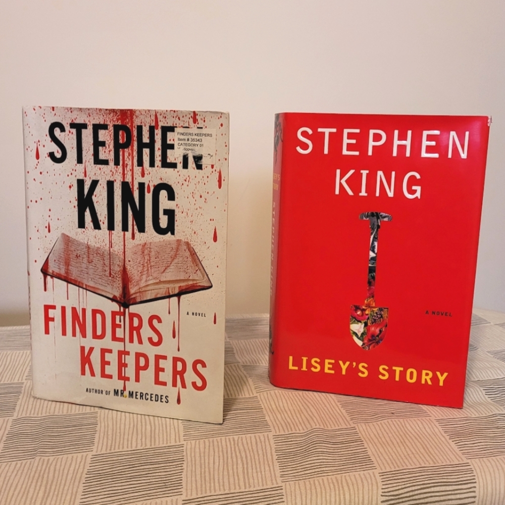 Stephen King hardcover book bundle - Finders Keepers and Lisey's Story